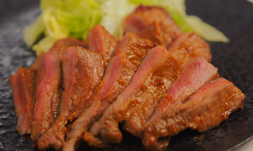 牛タン2種盛り‐大とろ牛たん・牛たん味噌漬け‐（熟成期間14日間）