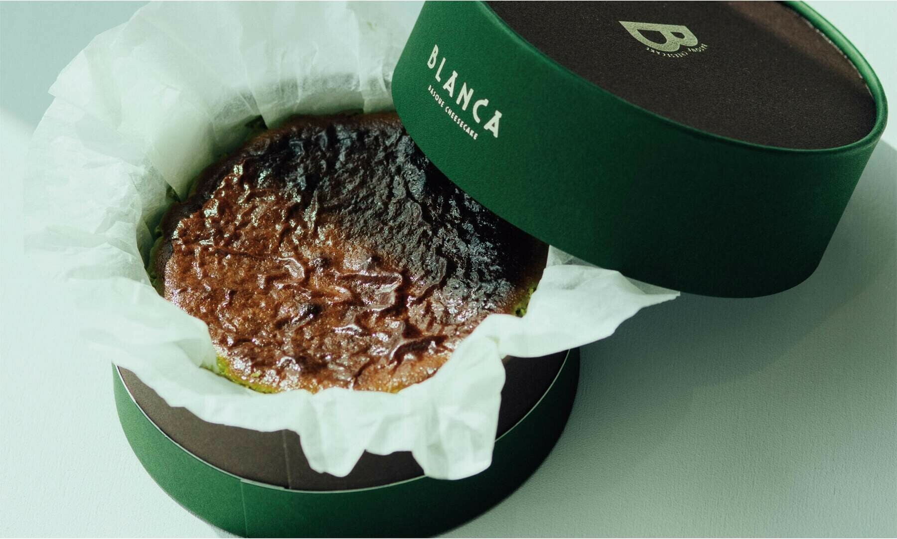 BLANCA verde(ベルデ)抹茶のバスクチーズケーキ