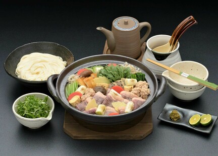 料亭の合鴨鍋（3人前）