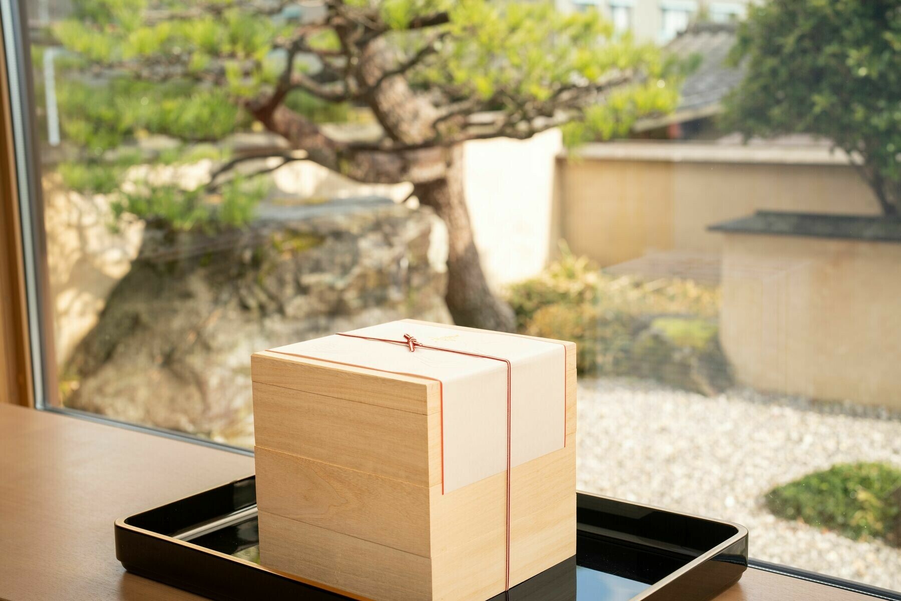 ※写真はイメージです。写真は「3段」のものになります。