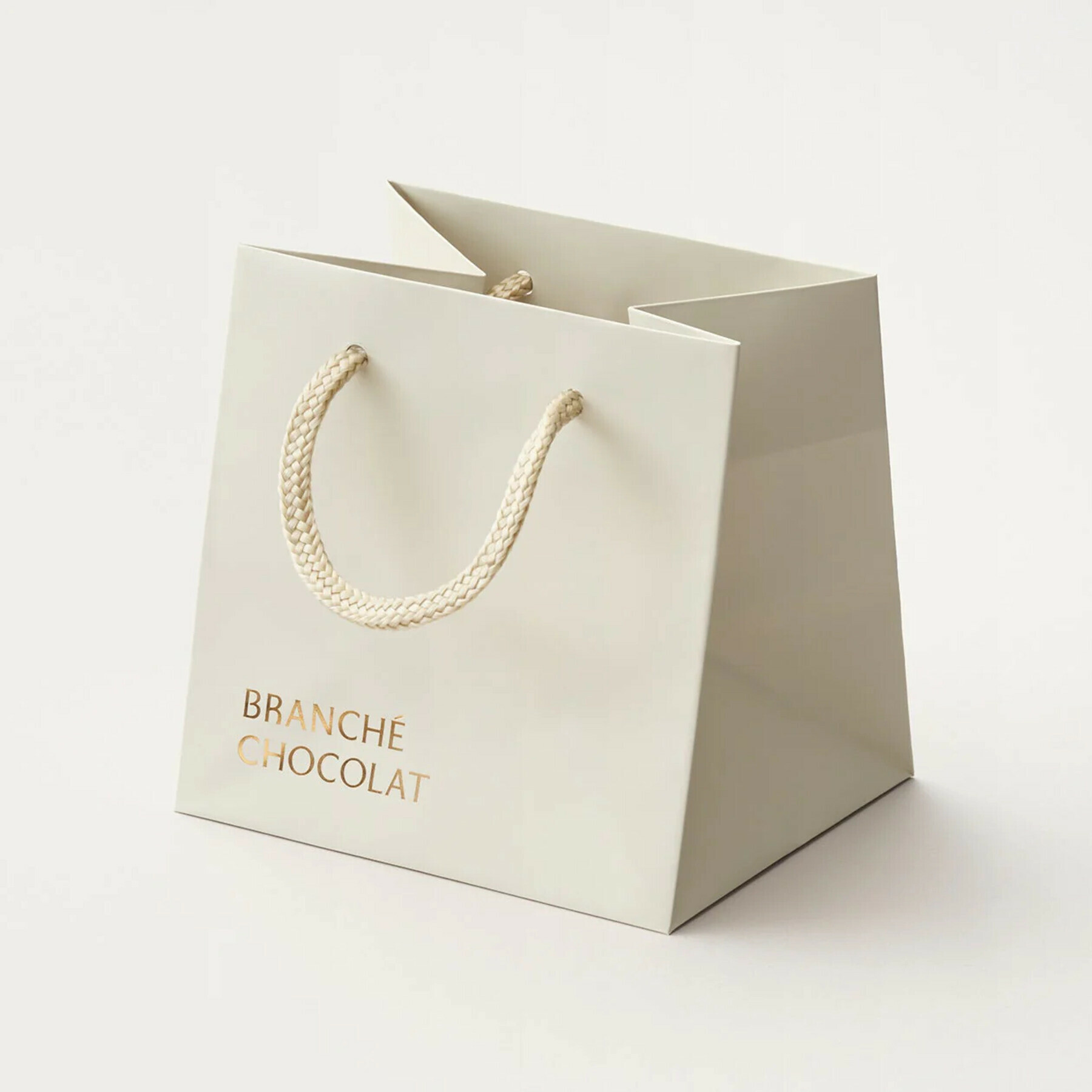 紙袋※有償（ご希望の方は「紙袋あり」をご選択下さい。）