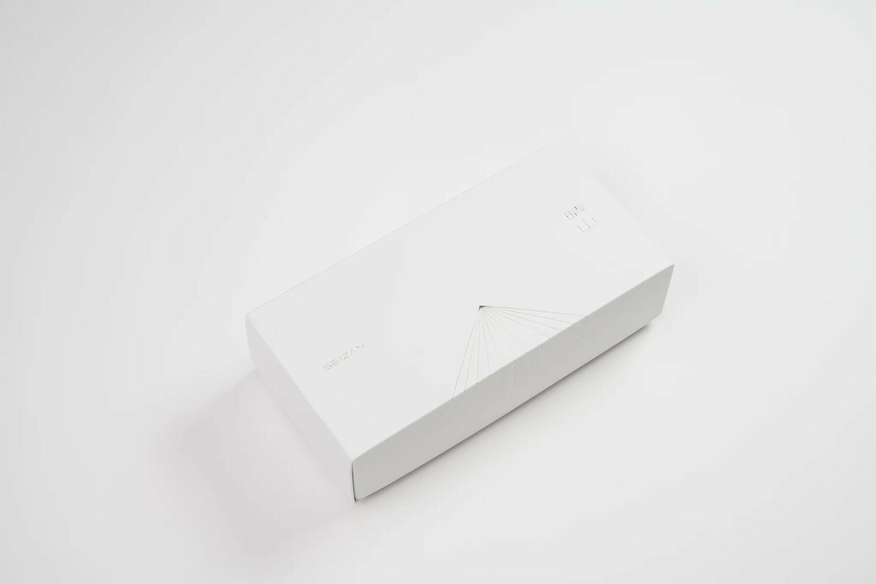 晴山山椒カレーの化粧箱