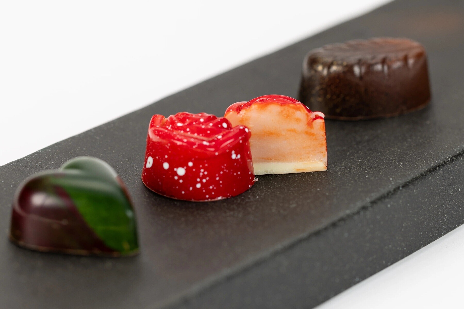 【数量限定】「しあわせの扉」苺3種のショコラ