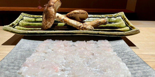 早松茸と鱧のしゃぶしゃぶ鍋