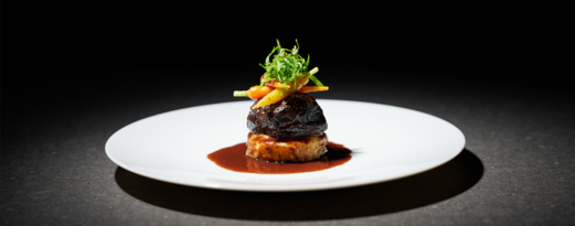 ブッフ・ブルギニョン 黒毛和牛の赤ワイン煮込み