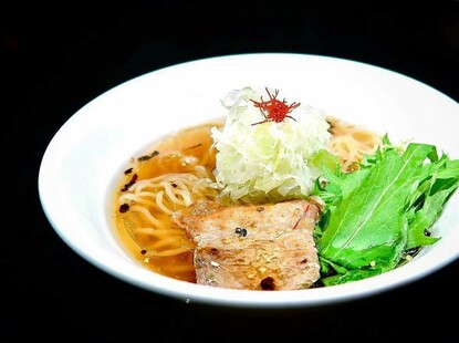 1日150セット売れた！『潮薫醤油ラーメン』4食セット