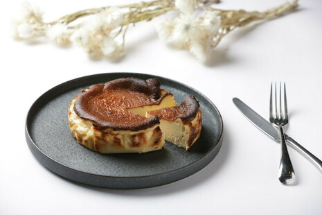 エスサワダ式 山椒香るバスクチーズケーキ